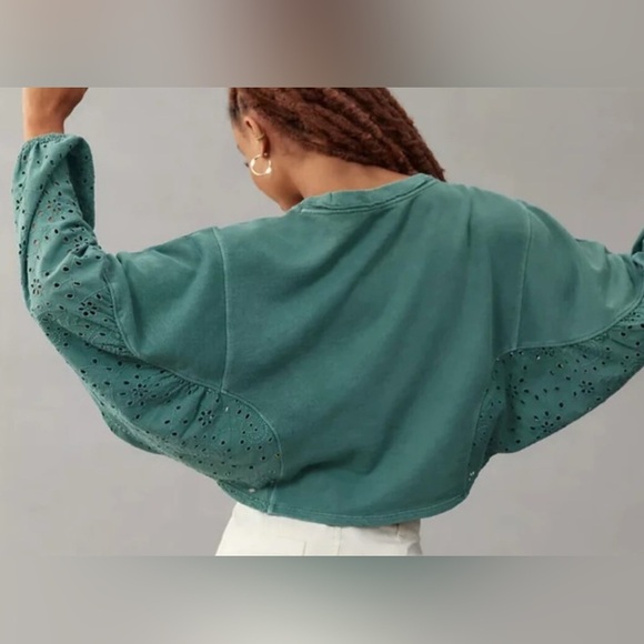 Anthropologie Pilcro Batwing Eyelet Top Medium Sage Green Cropped EUC - Picture 3 of 12